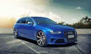 Audi RS4 Blau B8 Challenge Tuning News
