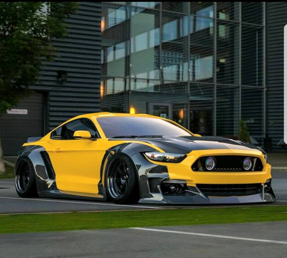 Clinched Ford Mustang Widebody