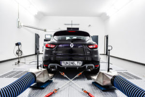 Renault Clio R.S. Trophy Hot Hatch Speed-Buster Chiptuning Zusatzsteuergerät