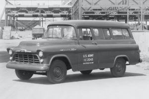 Chevrolet Suburban Jubiläum 85 Jahre US-Car SUV 1956