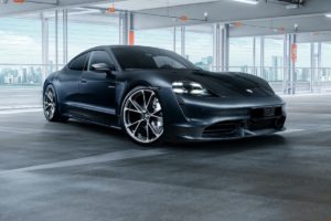 Porsche Taycan Elektroauto Techart Tuning Felgen Formula VI