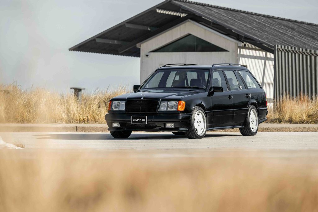 Klassik, Mercedes-Benz S124 300 TE 6.0 AMG