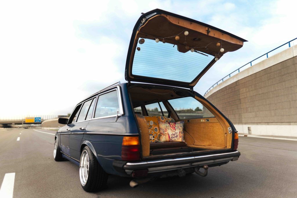 Klassik, Mercedes-Benz S123 230 TE von Huber`s Garage