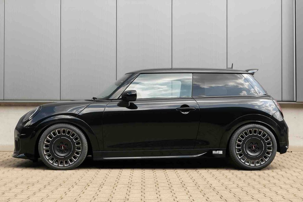 Der neue MINI Cooper mit H&R-Tieferlegungsfedern!