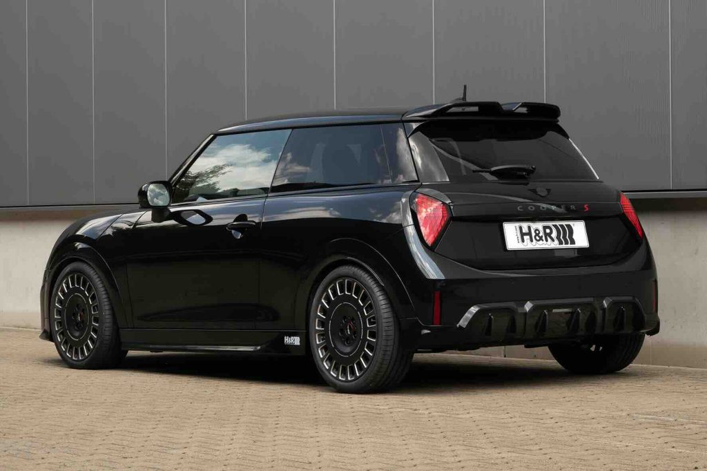 Der neue MINI Cooper mit H&R-Tieferlegungsfedern!