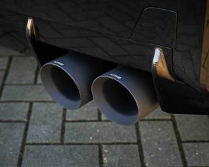 BMW M2 mit NAP-Klappenabgasanlage