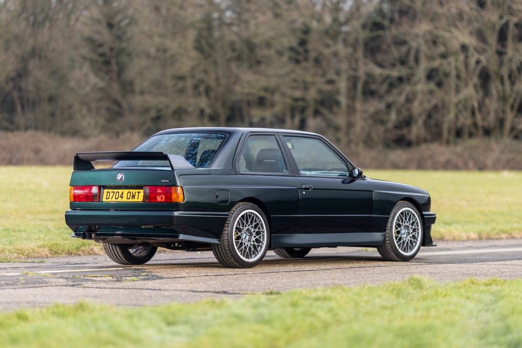 1987 BMW E30 M3 Enhanced & Evolved by Redux Tuning Restomod Sportlimousine Topmodell Klassiker Carbon-Karosserie Leistungssteigerung Fahrwerk Schmiedefelgen Bremsanlage Innenausstattung