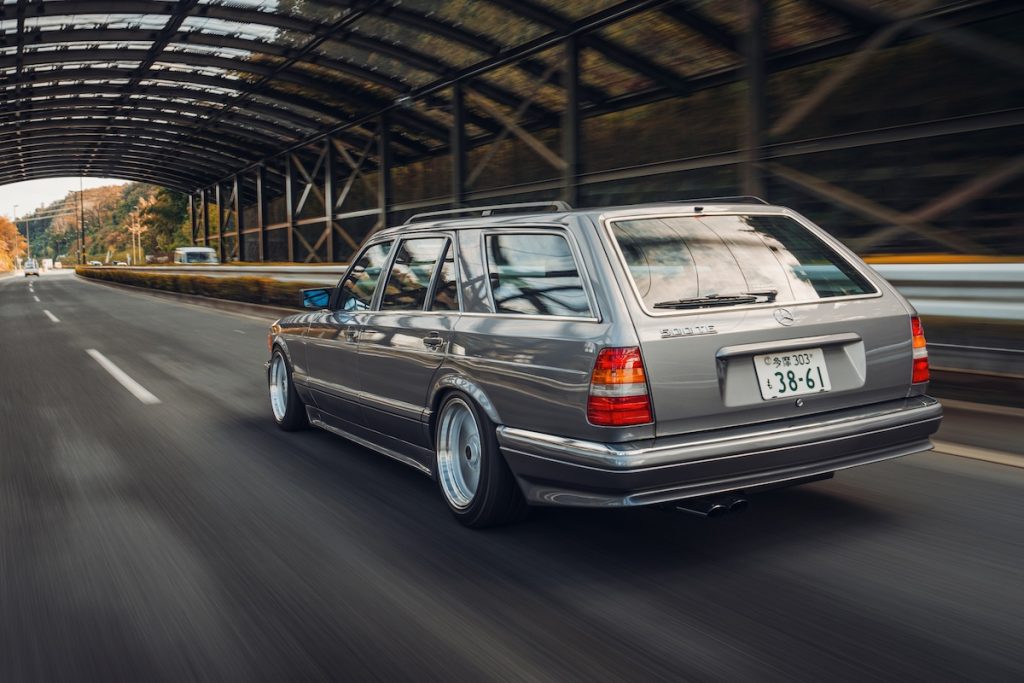 Mercedes-Benz 500 TE Baureihe 126 Tuning Kombi-Umbau Karosserie Fahrwerk Felgen Bremsanlage Innenausstattung Japan