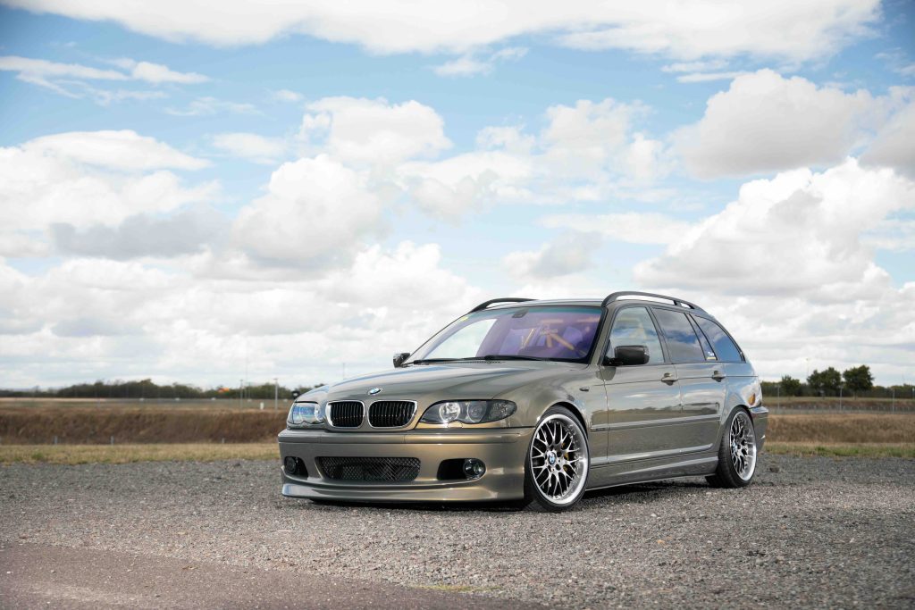 BMW E46 325i Touring Messing Metallic