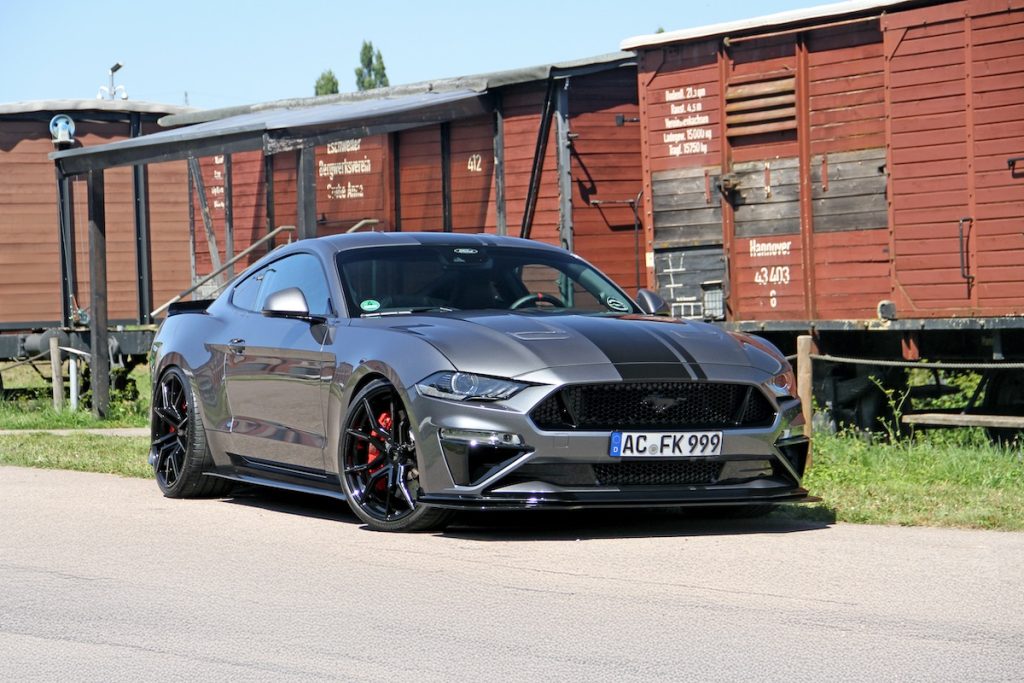 cardiologie Tuning Ford Mustang GT Fastback Bodykit Leistungssteigerung Kompressor Felgen Fahrwerk Bremsen Innenraum-Veredelung US-Muscle Car Coupé