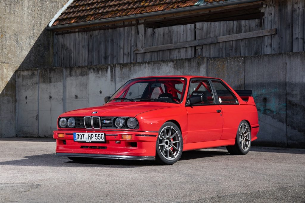 BMW E30 M3 Replika Tracktool Tuning Carbon Karosserieteile S54 Leistungssteigerung Gewindefahrwerk Felgen Bremsanlagen Innenraum