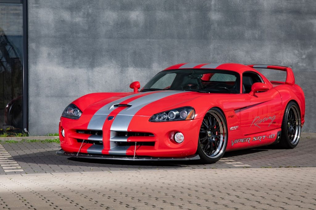 Dodge Viper SRT-10 Coupé Karosserieteile Abgasanlage Felgen Fahrwerk Innenraum-Veredelung US-Car Sportwagen