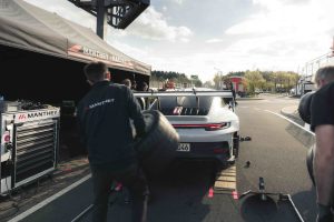 Porsche 911 GT3 RS Manthey-Kit setzt beeindruckende Rundenzeit!