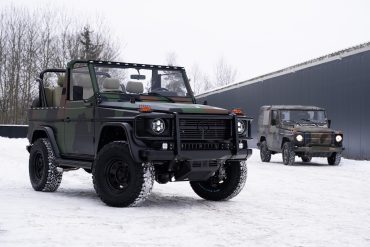 Expedition Motor Company EMC Restomod Wolf Mercedes-Benz 620 GE Camouflage-Optik Felgen Fahrwerk LS3 V8 Ottomotor Automatikgetriebe Innenraum-Upgrade Geländewagen Allradantrieb Militär