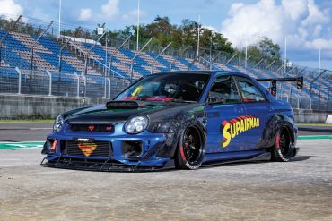 Subaru Impreza WRX STi Tuning Carbon Breitbau Bodykit Motor Leistungssteigerung Felgen Fahrwerk Airride Bremsen Innenraum-Veredleung Showcar Supairman