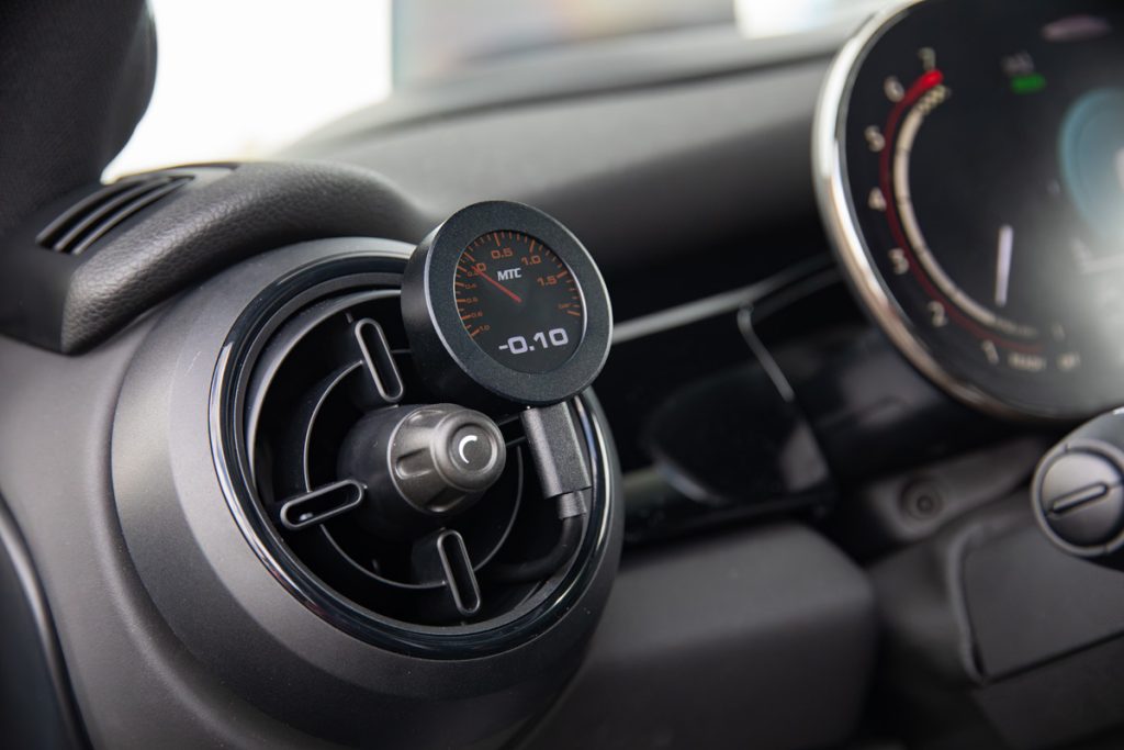 Maxi-Tuner.com MTC140 MINI Cooper R56 Leistungssteigerung Gewindefahrwerk Abgasanlage Felgen Karosserieteile Datendisplay