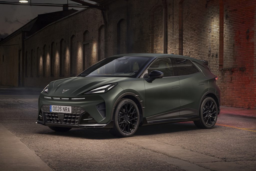 Custom Cupra by Abt Raval VZ Elektroauto Tuning Karosserieteile Felgen