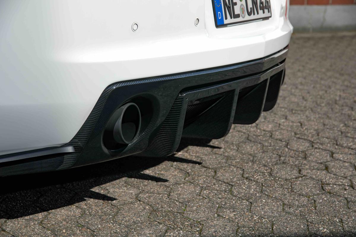 Cabrio Motorraum Abdeckung Carbon mit Fenster - CN Racing GmbH -  Camaro-Tuning