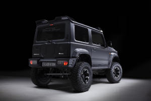 WALD JIMNY/SIERRA Black Bison Edition Black Background