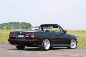BMW E30 M3 V8 Cabrio