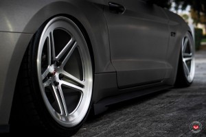 Ford Mustang GT von Vossen
