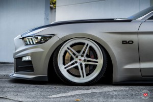Ford Mustang GT von Vossen