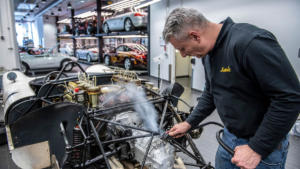 Konservierung Porsche 910/8 Bergspyder