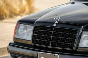 Klassik, Mercedes-Benz S124 300 TE 6.0 AMG