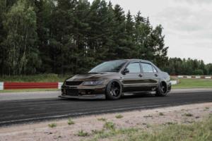 Mitsubishi Lancer Evolution IX MR