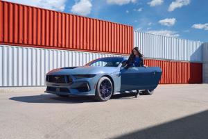 2024-Mustang-Lifestyle-05