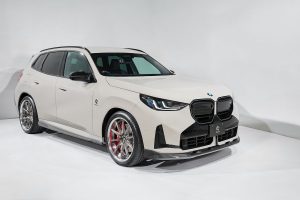 3DDesign BMW G45 X3 M Sportpaket Tuning Carbon Karosserieteile Felgen Abgas-Endrohre Innenraum-Veredelung SUV Japan