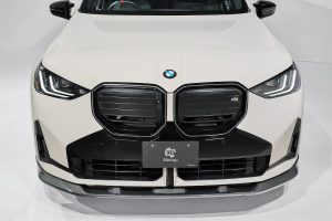 3DDesign BMW G45 X3 M Sportpaket Tuning Carbon Karosserieteile Felgen Abgas-Endrohre Innenraum-Veredelung SUV Japan