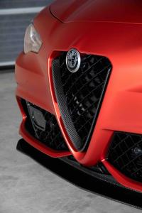 Alfa Romeo Giulia Quadrifoglio von JMS Fahrzeugteile und Schmidt Revolution
