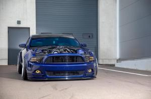 Ford Mustang GT/CS blau