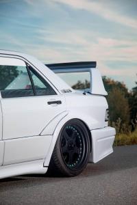 Mercedes-Benz W201 EvoII weiß Falk