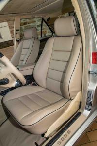 Mercedes-Benz W124 500 E