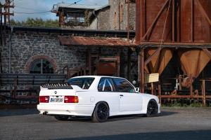 BMW E30 M3-Look weiss Jason