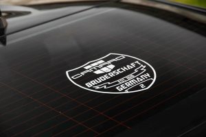 Chevrolet Camaro 6.2 V8 von SlyStyle Peforformance schwarz