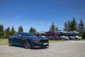 Steeda Q767 (Basis Ford Mustang Dark Horse)