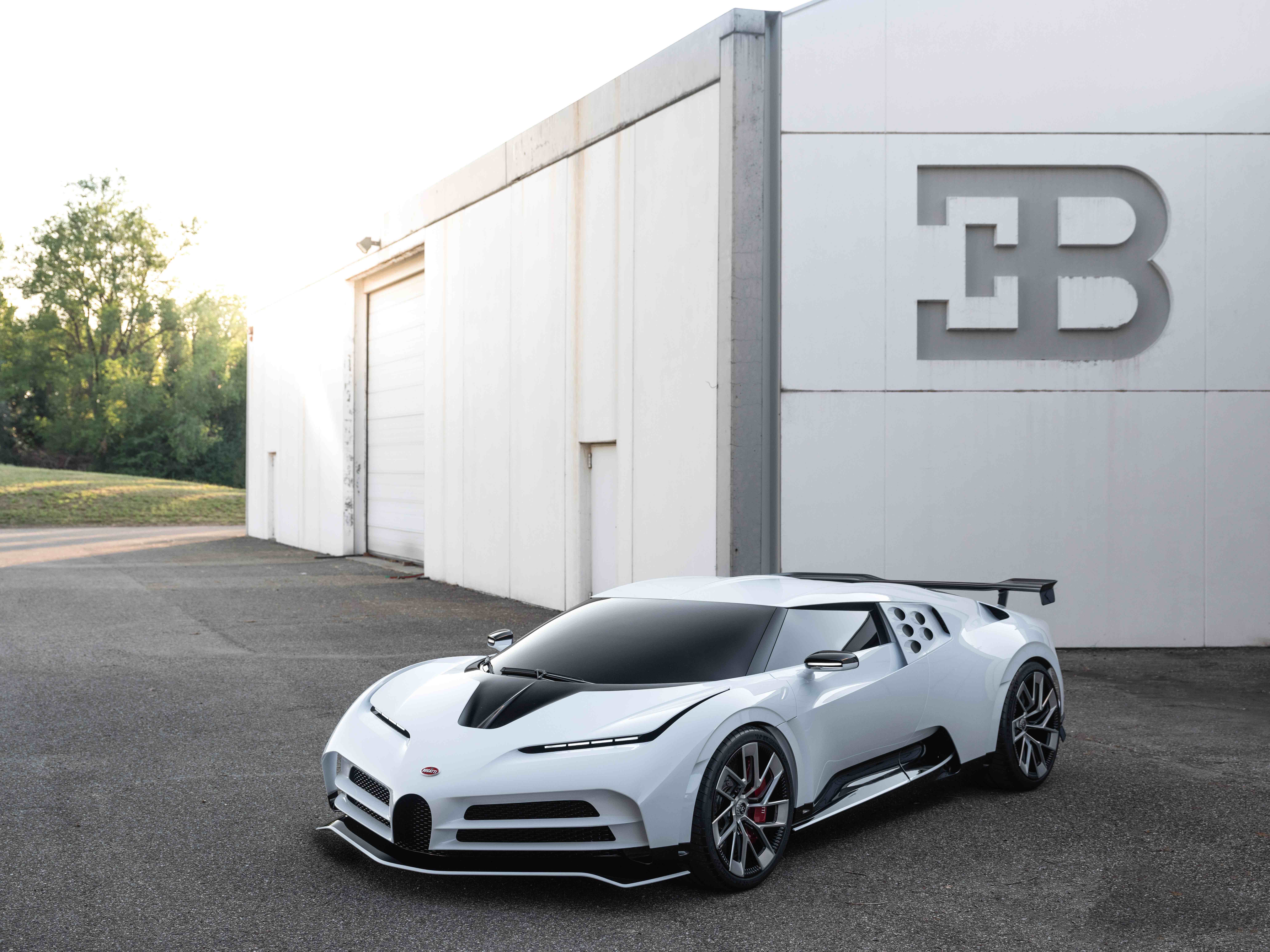 Bugatti EB110 Homage "Centodieci"