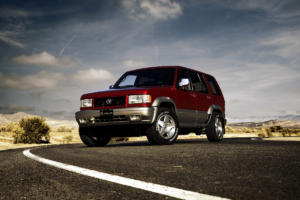 Acura Super Handling SLX Geländewagen SUV Restomod RADwood