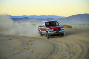 Acura Super Handling SLX Geländewagen SUV Restomod RADwood