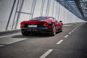 Alfa Romeo 33 Stradale Mittelmotor-Sportwagen limitiertes Sondermodell