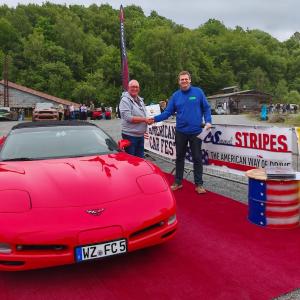 American Car Fest Summer Edition 2025 Stöffel-Park Westerwald Cars and Stripes Magazin Pokalverleihung