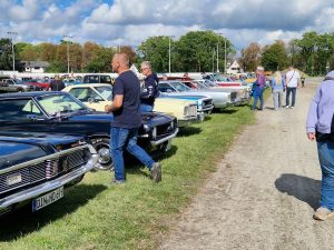 1. American Drivestyle Show 2025 Trabbrennbahn Dinslaken US-Cars Treffen Event