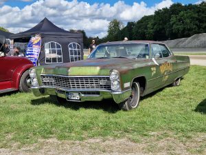 1. American Drivestyle Show 2025 Trabbrennbahn Dinslaken US-Cars Treffen Event