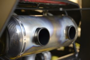 Ariel Atom 4RR Open Wheel Sportwagen Großbritannien England Neuheit Jubiläum 25 Jahre Carbon Vierzylinder-Turbomotor Pushrod