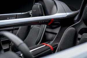 Aston Martin V12 Speedster limitiertes Sondermodell Q by Aston Martin