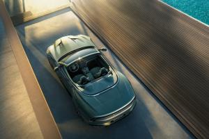 Aston Martin Vanquish Volante Sportwagen Cabriolet Neuheit