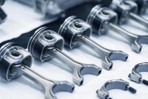 Aston Martin neuer V6-Motor Eigenentwicklung Elektrifizierung Hybrid Valhalla Mittelmotor